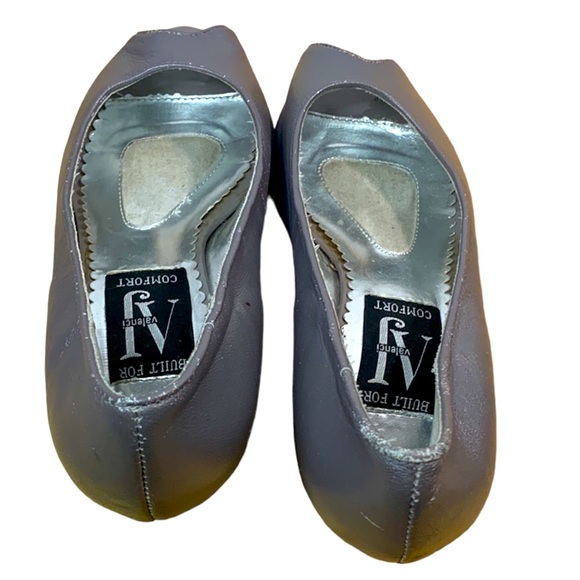 A. J. VALENCI WEDGE HEELS - Picture 3 of 7